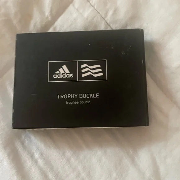 Adidas Bahia Glow Trophy Belt Buckle - Picture 2 of 4